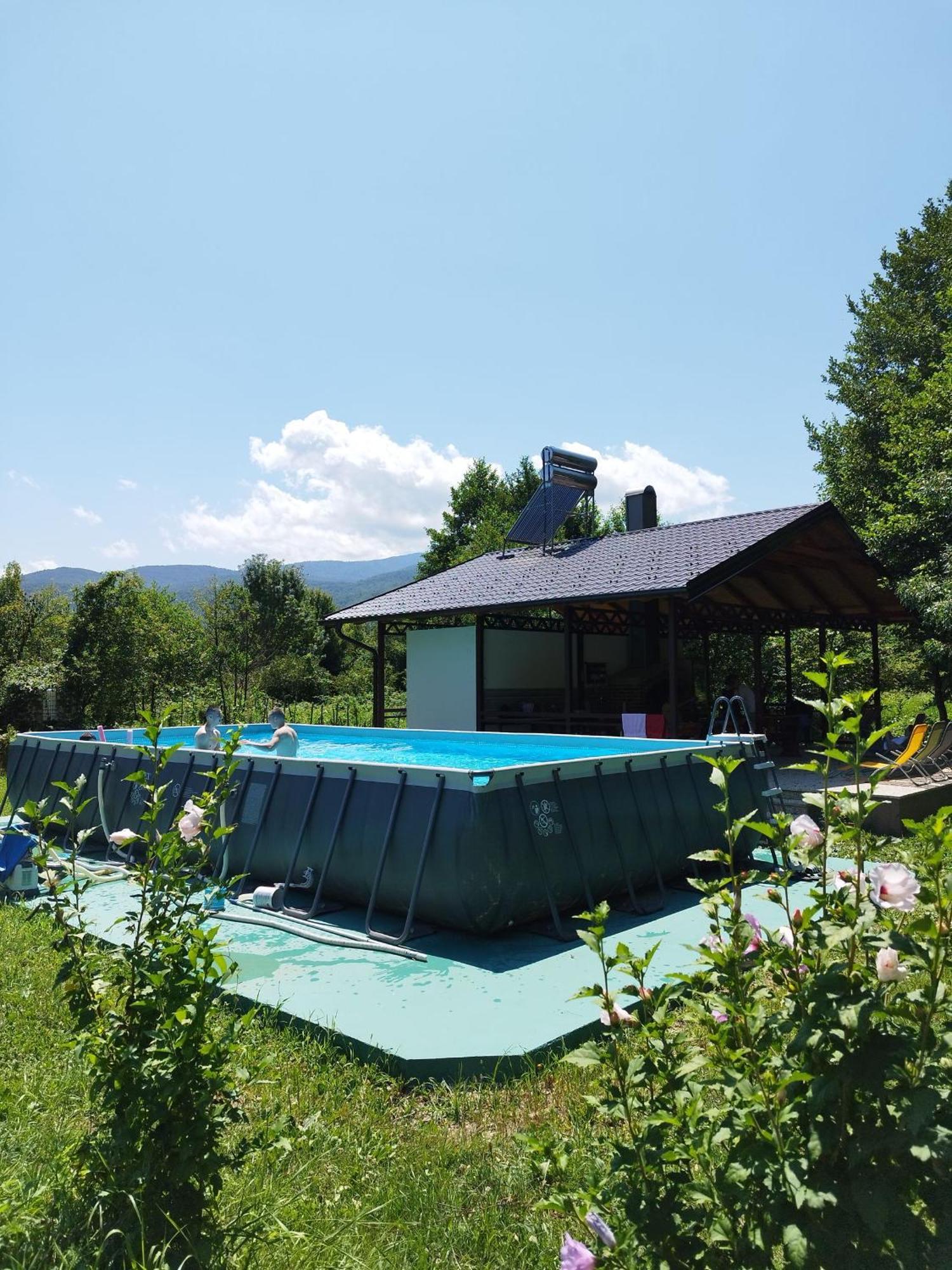 Kuca U Sumi - Forest House Near National Park Una - Air Spa Lohovo Bihać Exterior foto